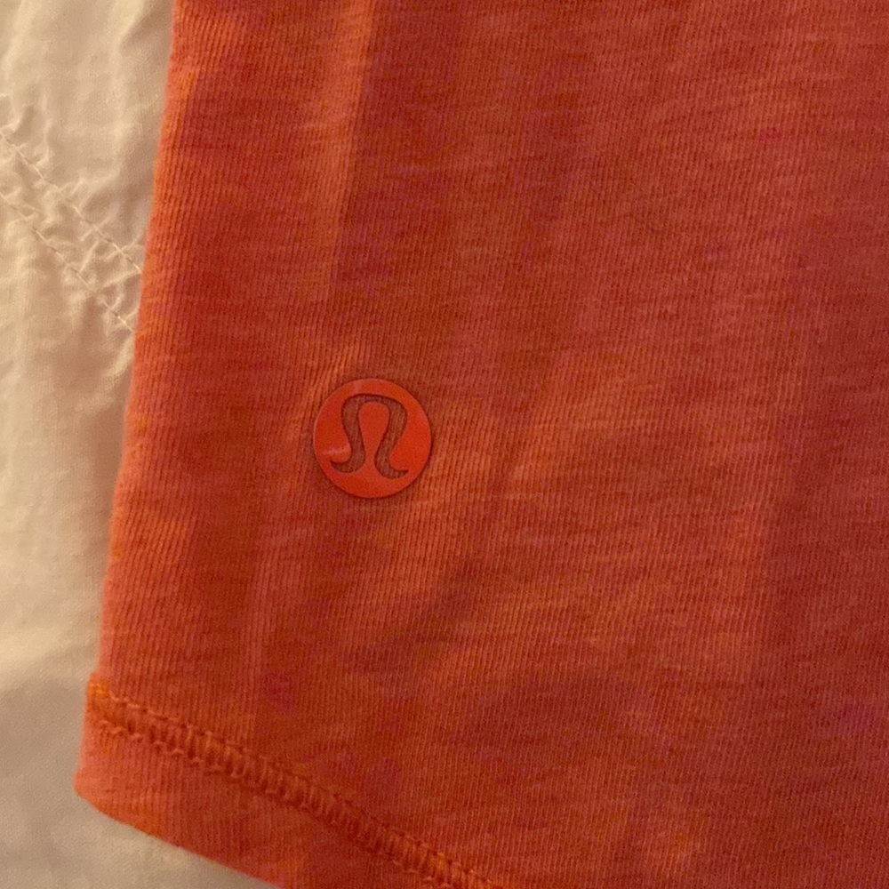 Lululemon Flowy Tank - Picture 3 of 4